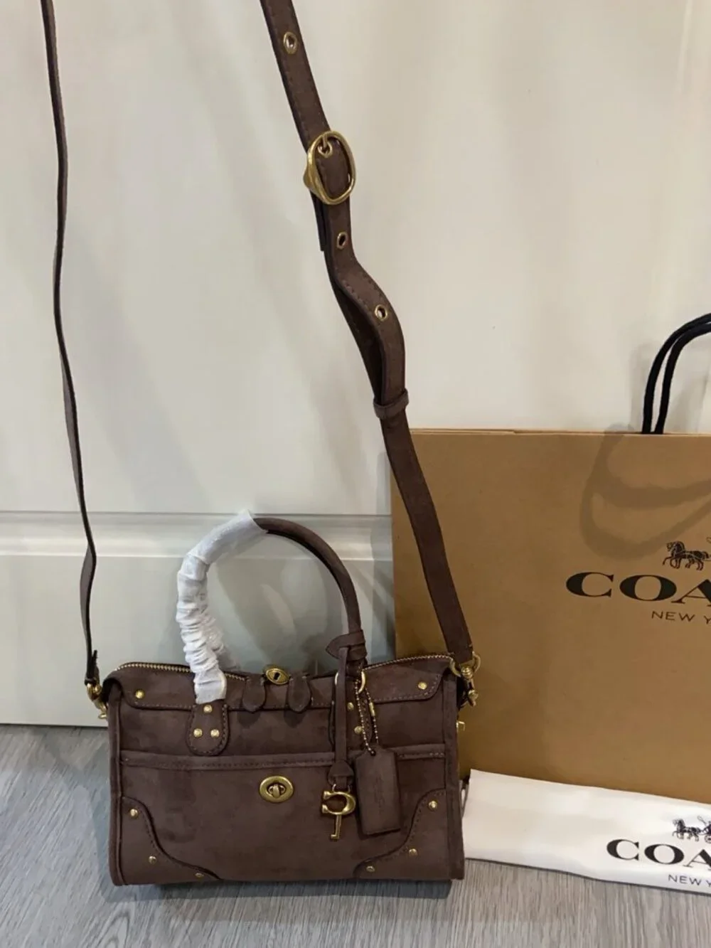 Coach Rhyder satchel In Brown Suede